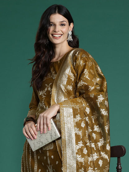 Dhiyona IE Women Ethnic Motifs Woven Design Kurta with Trousers & With Dupatta