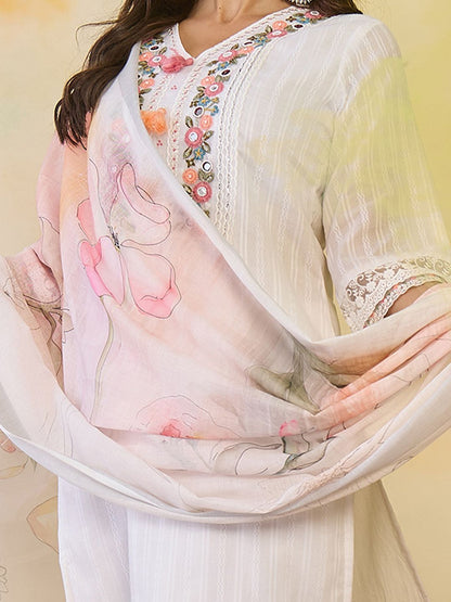 Women Floral Embroidered Thread Work Pure Cotton Kurta with Trousers & Dupatta