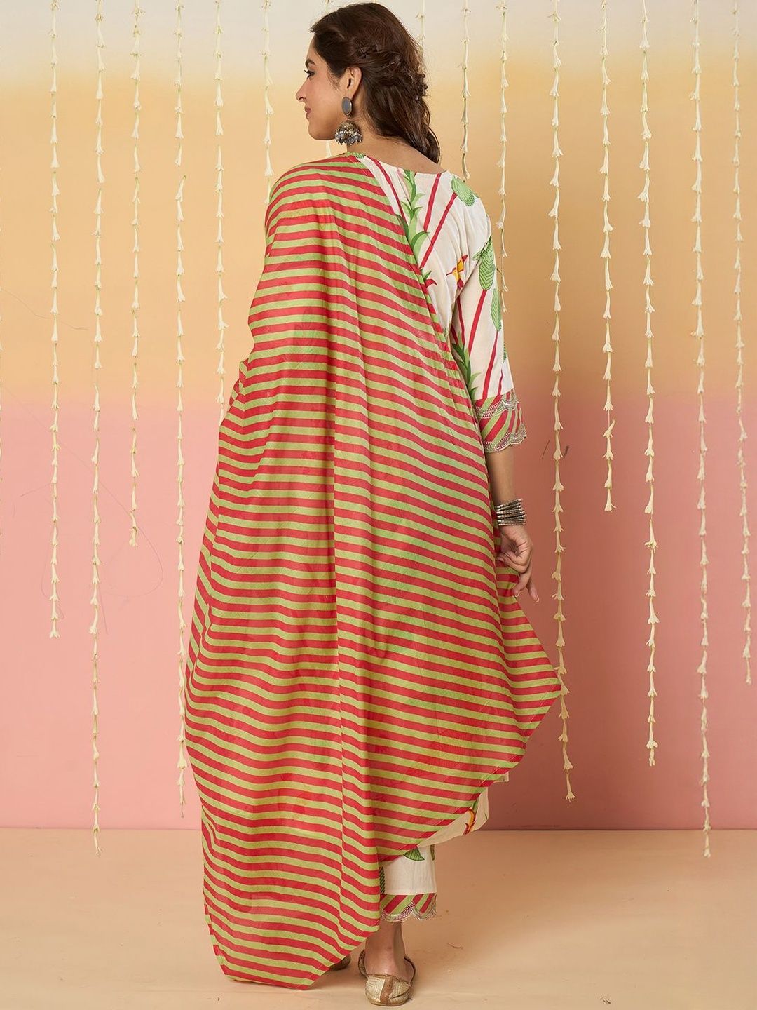 Women Ethnic Motifs Printed Panelled Pure Cotton Kurta with Trousers & Dupatta