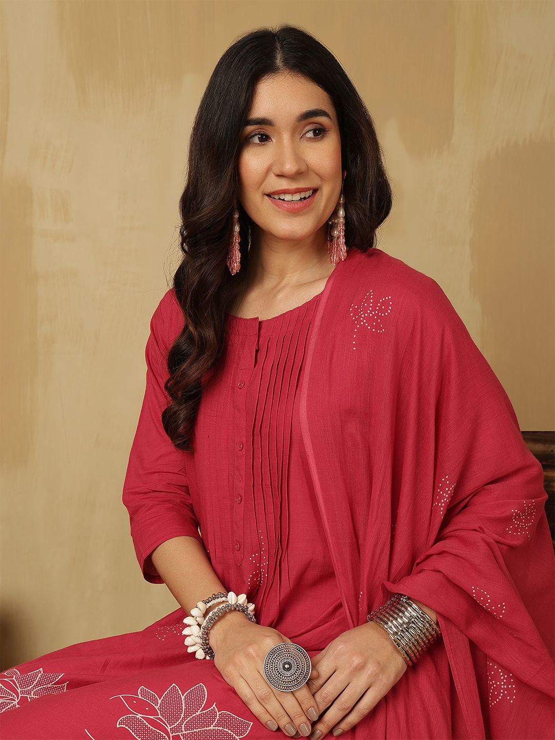 Dhiyona SN Women's Printed Straight Kurta With Trousers & Dupatta