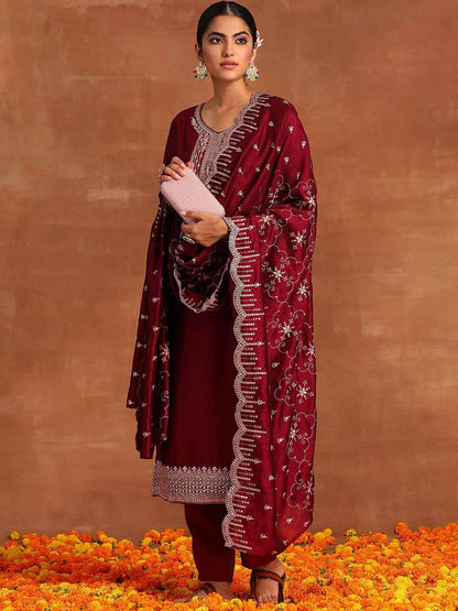 Dhiyona IE Floral Yoke Design Sequinned Straight Kurta With Trouser & Dupatta