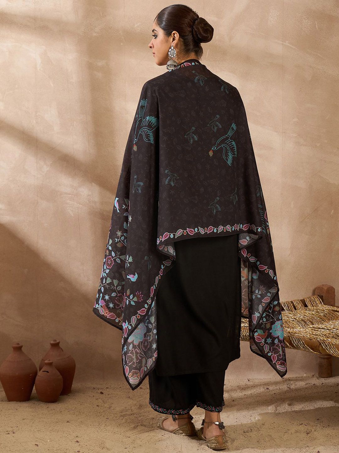 Women Ethnic Motifs Regular Thread Work Kurta with Trousers & With Dupatta