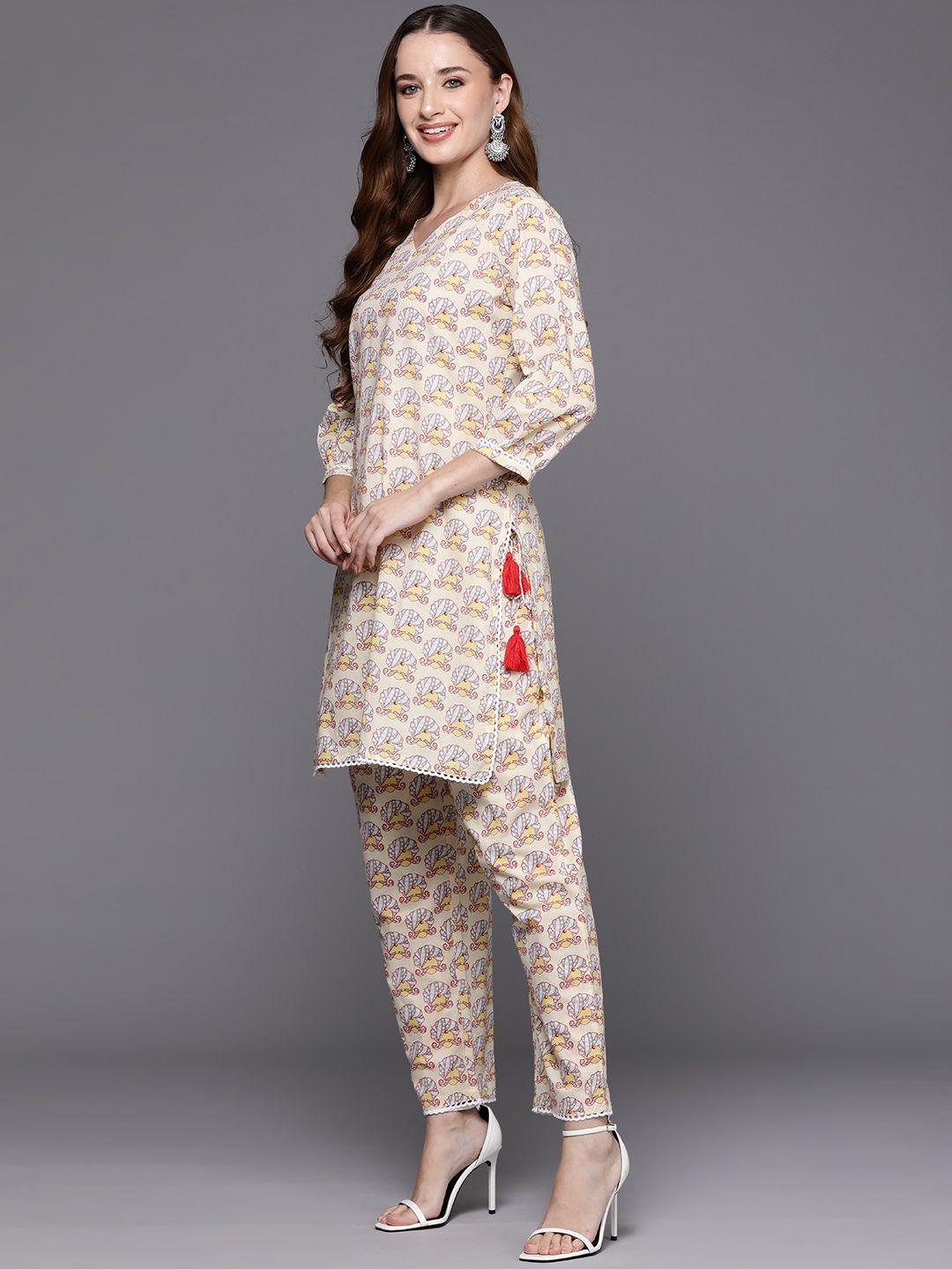 Dhiyona IE Women Printed Regular Pure Cotton Kurti with Trousers