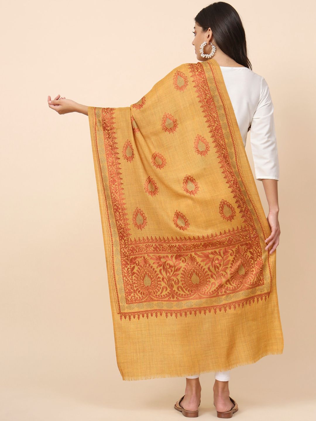Dhiyona PA Paisley Embroidered Pure Wool Shawl