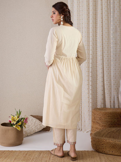 Dhiyona IE Women Quirky Embroidered Kurta with Trousers
