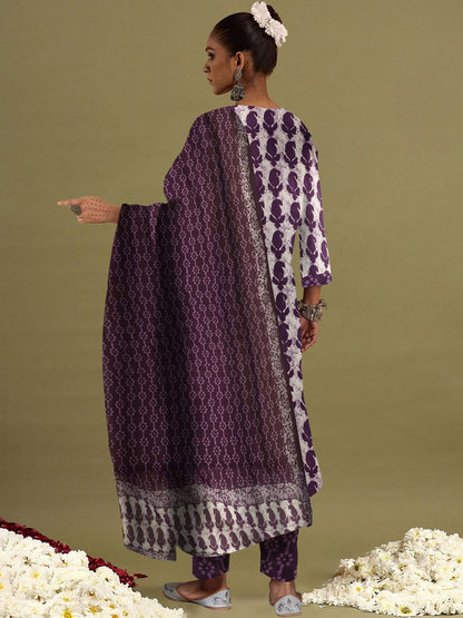 Dhiyona IE V-Neck Paisley Printed Regular Pure Cotton Kurta Set