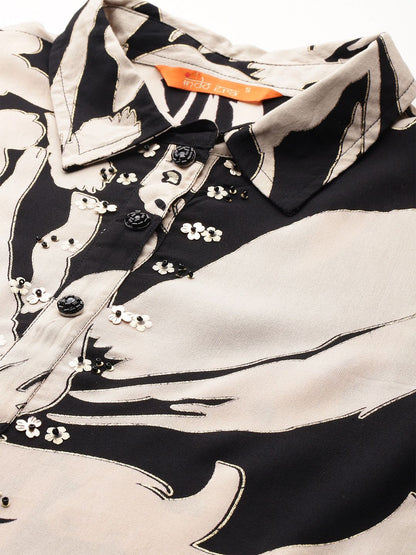 Dhiyona IE Floral Printed Regular Sequinned Kurta with Trousers