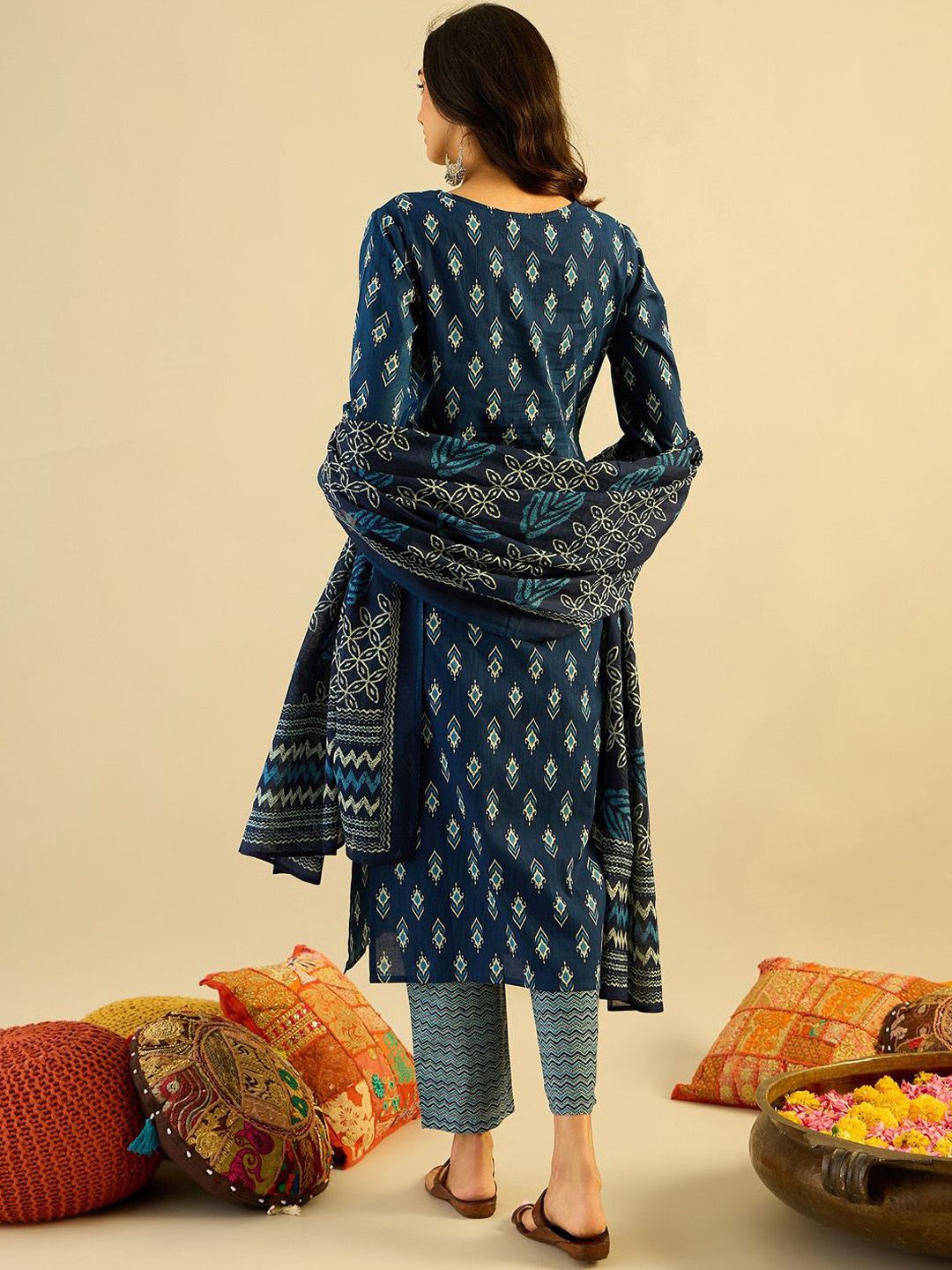 Dhiyona IE Teal blue Ethnic Motifs Printed Pure Cotton Kurta with Trouser & Dupatta