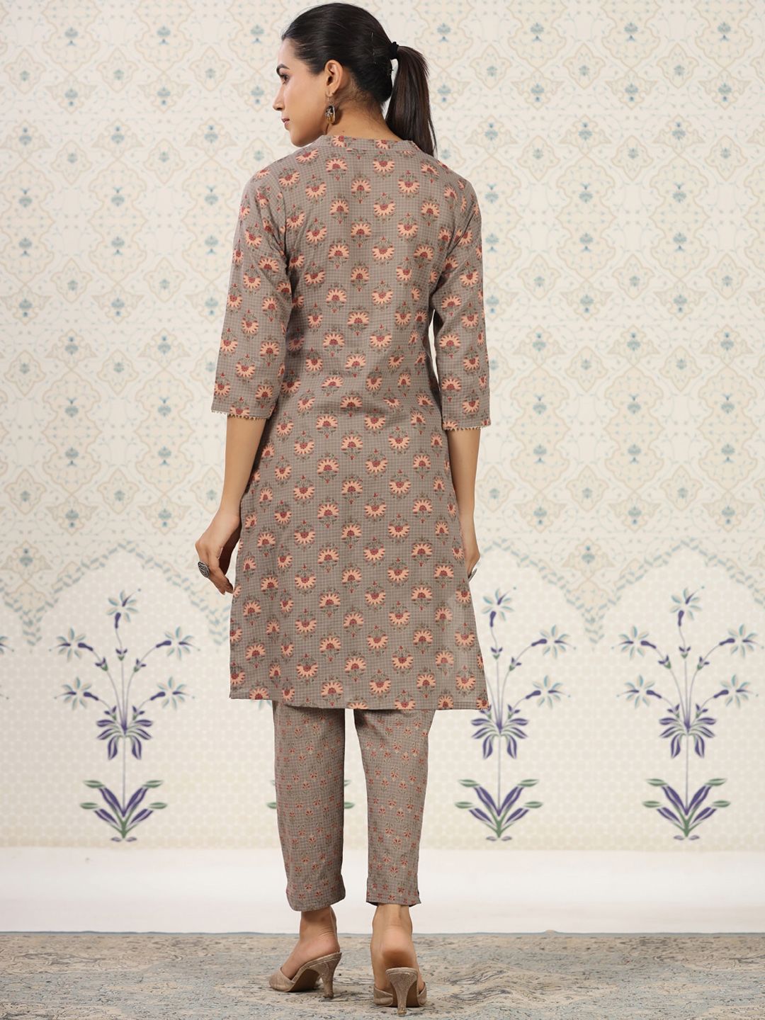 Dhiyona OD  Floral Printed Band Collar Pure Cotton Kurta with Trousers