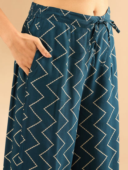 Dhiyona IE Women Floral Printed Regular Sequinned Kurta with Salwar