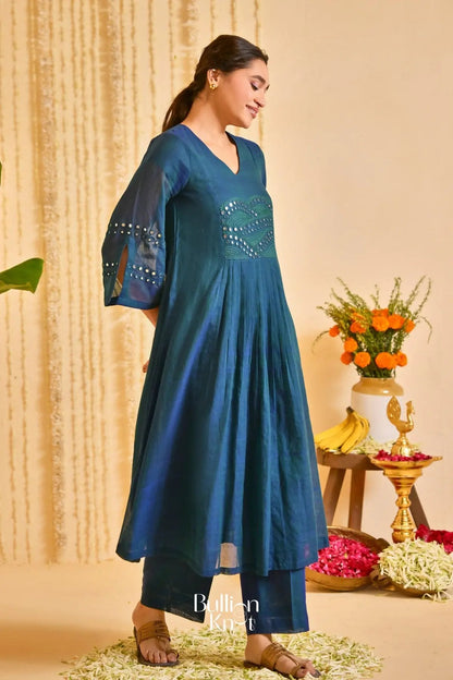 Dhiyona BN Gulnaaz Indigo Handloom Mirror Work Kurta Set