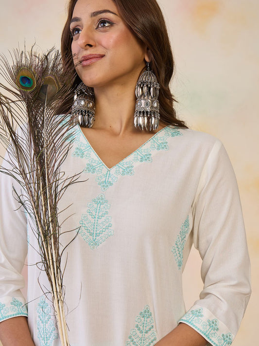 Dhiyona IE Women Ethnic Motifs Embroidered Sequinned Floral Kurta