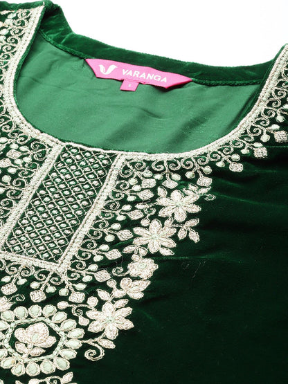 Dhiyona VA Women'sWinter floral Zari Embroidered Velvet Kurta Set with Dupatta.