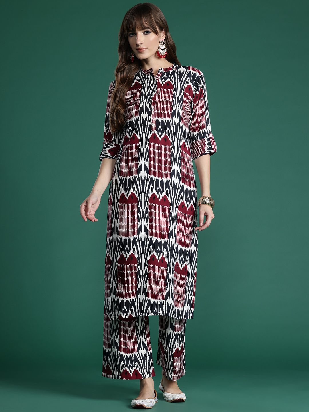 Dhiyona IE Printed Regular Kurta with Palazzos