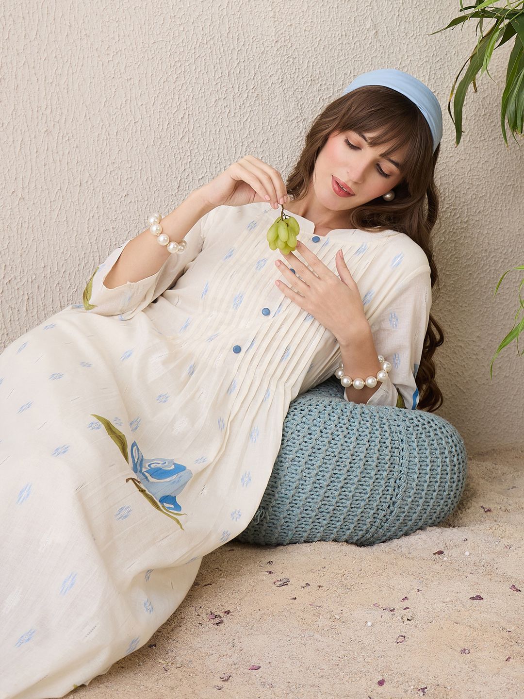 Dhiyona IE Floral Printed Notch Neck Pure Cotton A-Line Kurta With Trousers