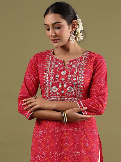Dhiyona IE Women Floral Printed Notched Neck Thread Work Straight Cotton Kurta