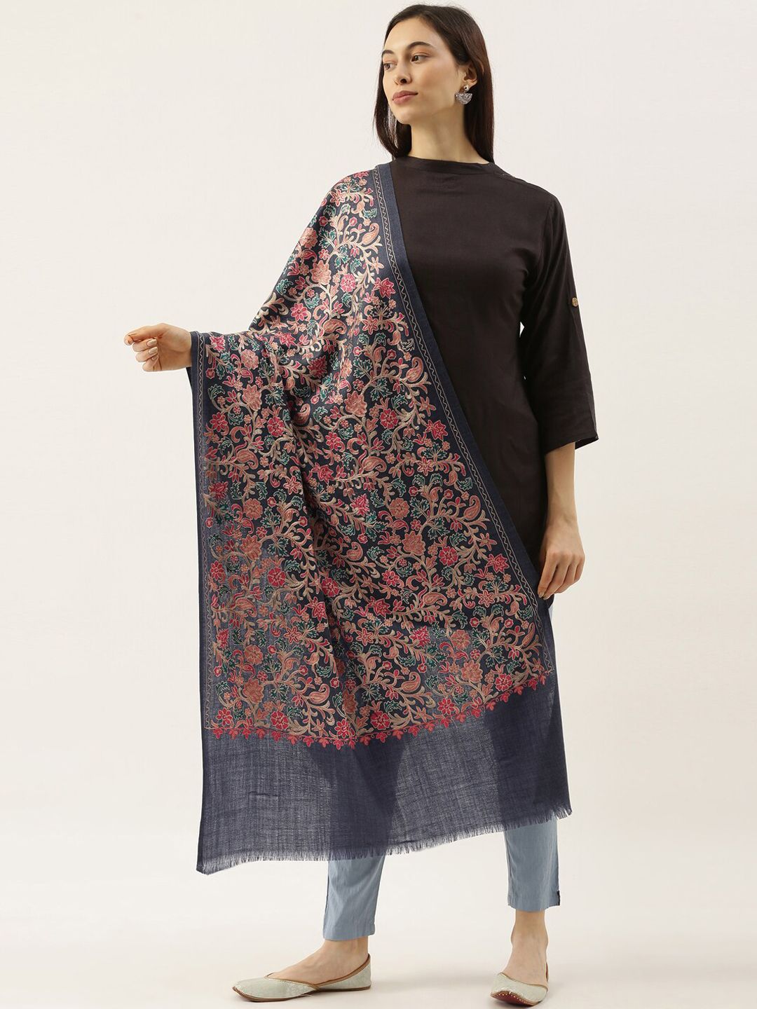 Dhiyona PA Women Navy Blue & Green Floral Embroidered Pure Wool Shawl