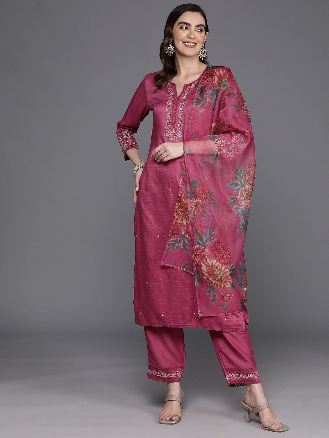 Dhiyona IE Floral Embroidered Thread Work Kurta with Trousers & Dupatta