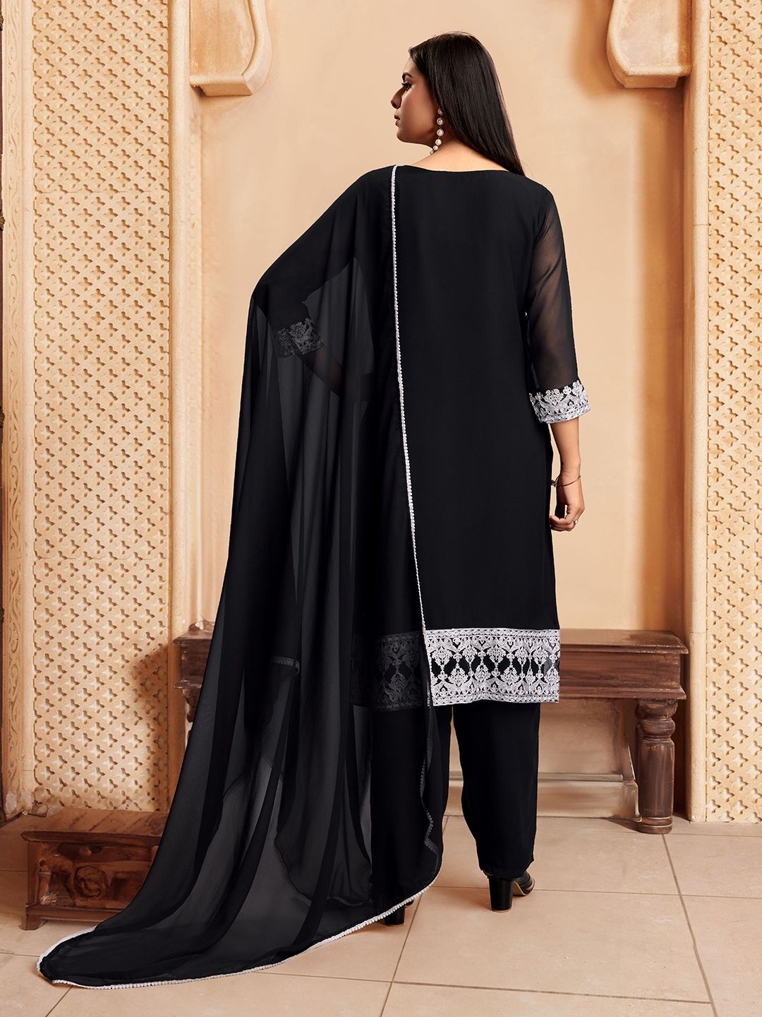 Dhiyona PD Women Embroidered Straight Kurta With Trouser & Dupatta Set