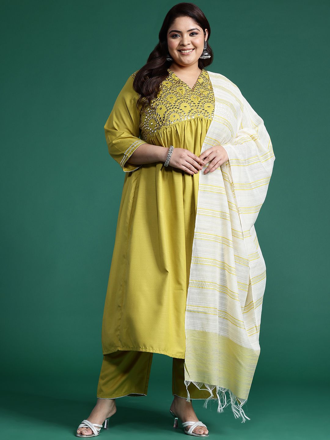 Dhiyona IE Plus Size Embroidered Empire Mirror Work Kurta With Trousers & Dupatta