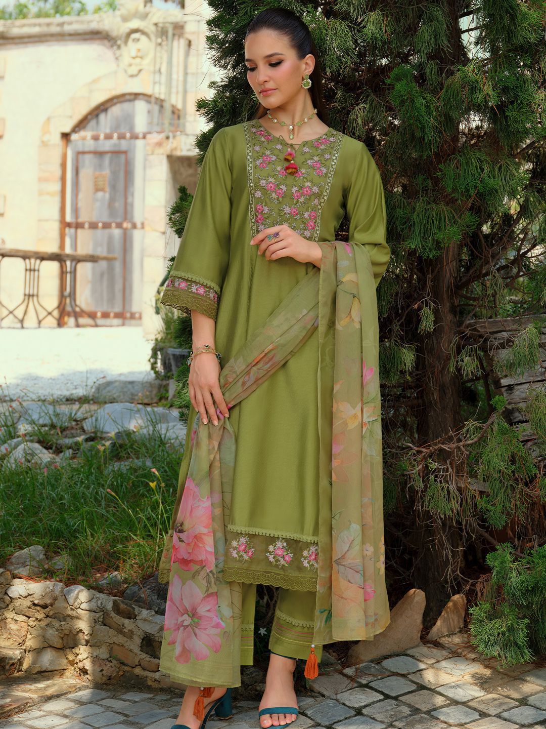 Floral Embroidered Tieup Neck Liva A-Line Kurta With Trousers & Dupatta