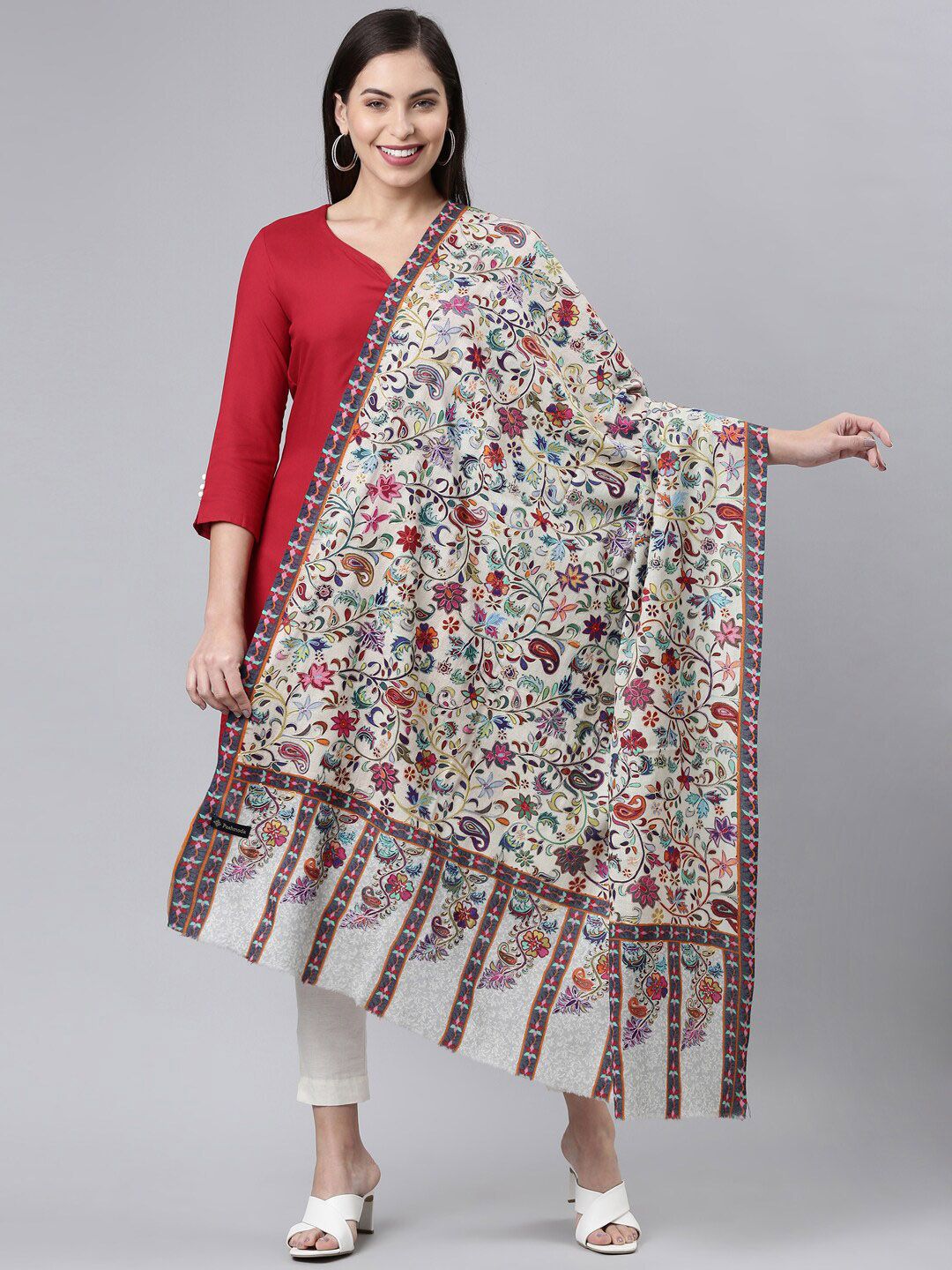 Dhiyona PA Women White Printed Pure Wool Kalamkari Shawl