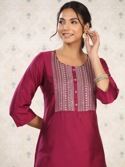 Dhiyona OD  Women Floral Printed Thread Work Kurta