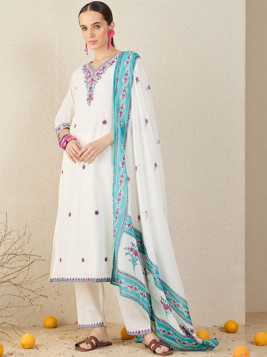 Floral Embroidered Thread Work Pure Cotton V-Neck Kurta With Trouser & Dupatta