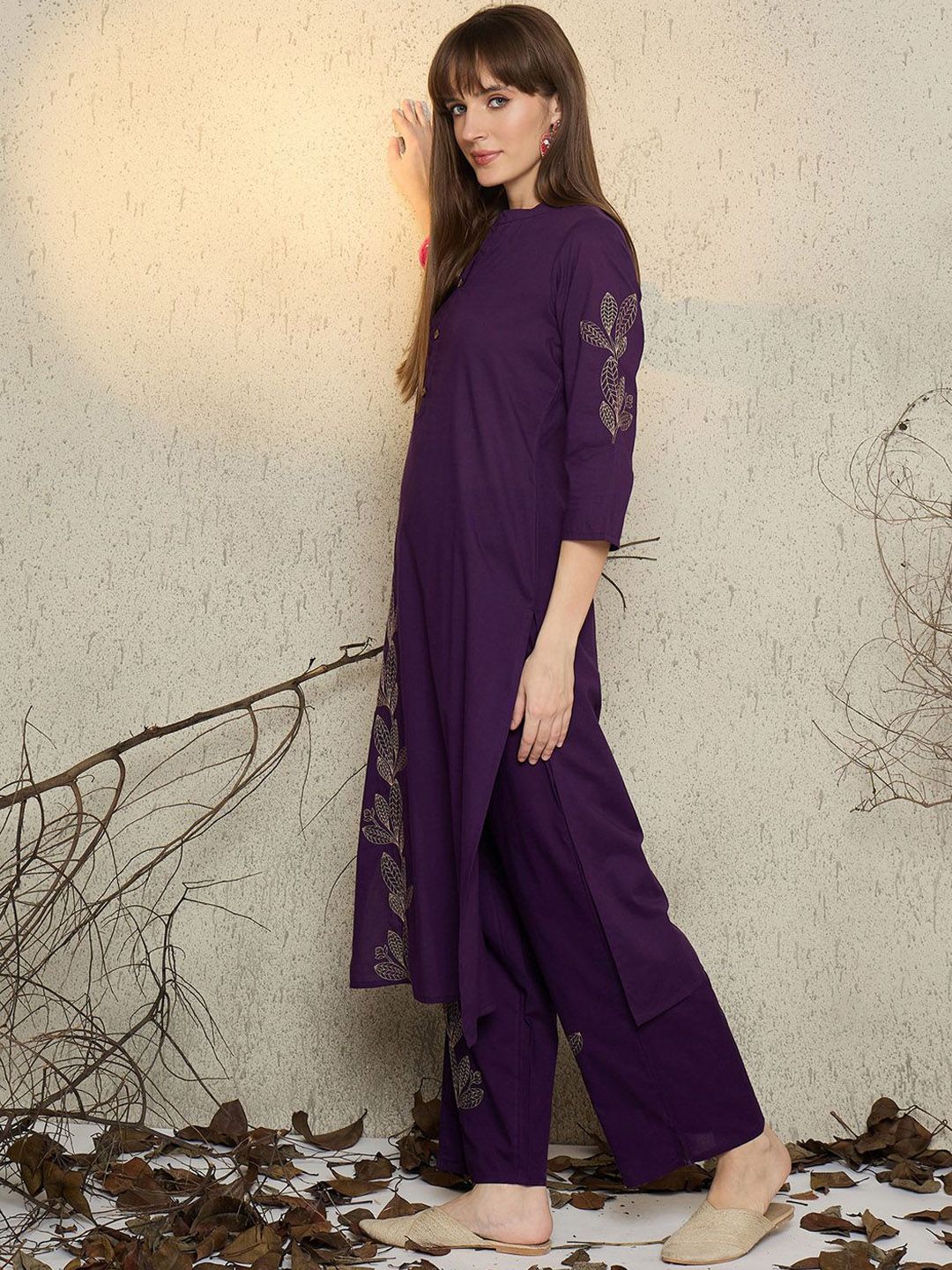 Floral Embroidered Mandarin Collar Thread Work Pure Cotton Kurta With Trousers