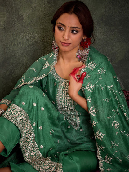 Dhiyona IE Women Ethnic Motifs Embroidered Regular Sequinned Kurta