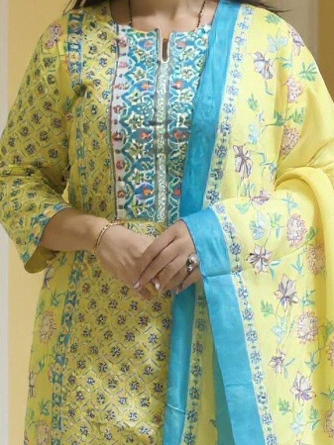 Women Ethnic Motifs Printed Regular Pure Cotton Kurta with Trousers & Dupatta