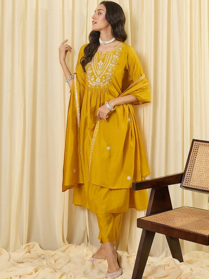 Women Ethnic Motifs Embroidered Tiered Thread Work Kurta with Trousers & With Dupatta