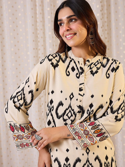 Ethnic Motifs Printed Straight Kurta With Trouser