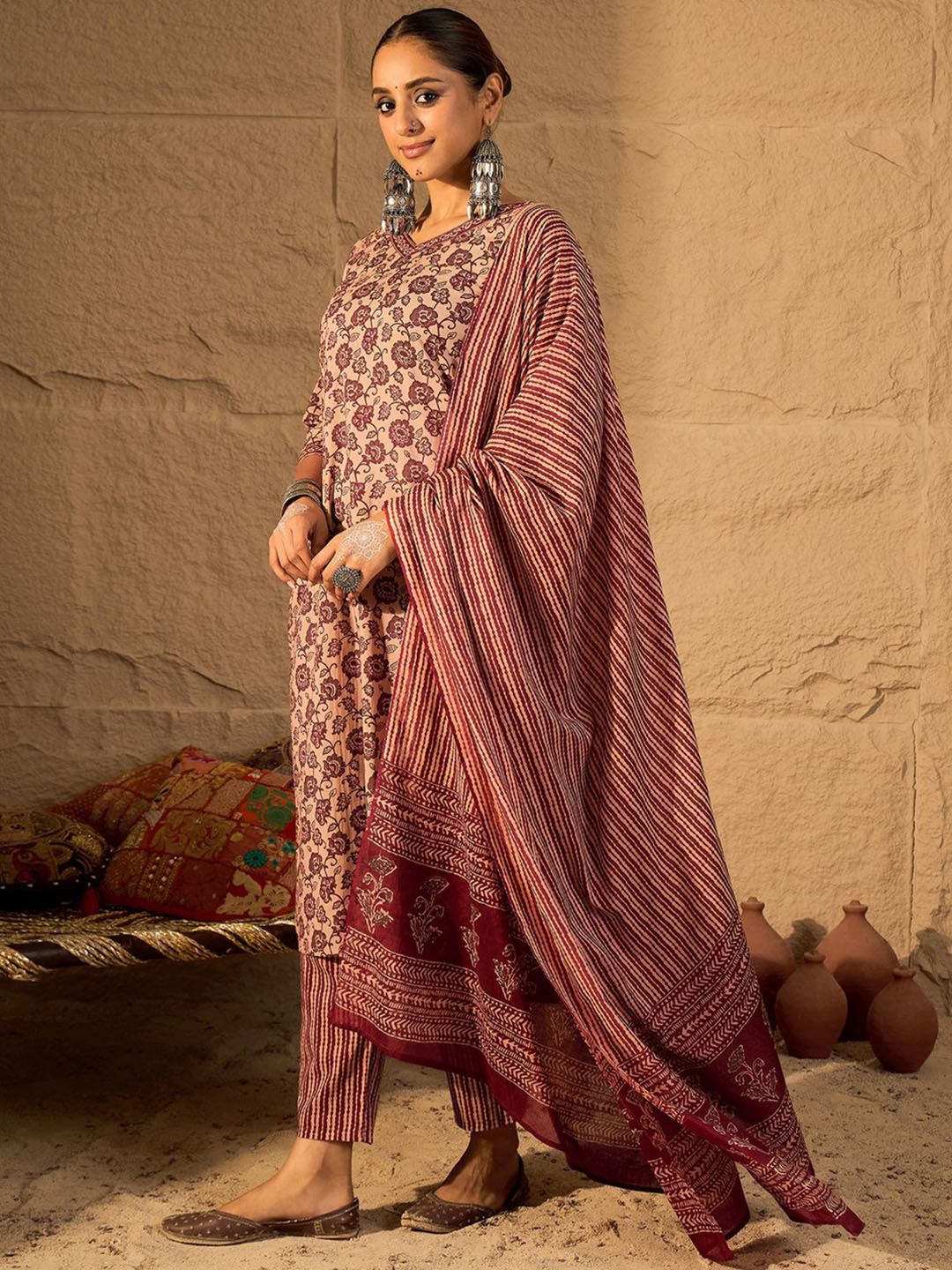 Women Floral Print Regular Pure Cotton Kurta with Trousers & With Dupatta