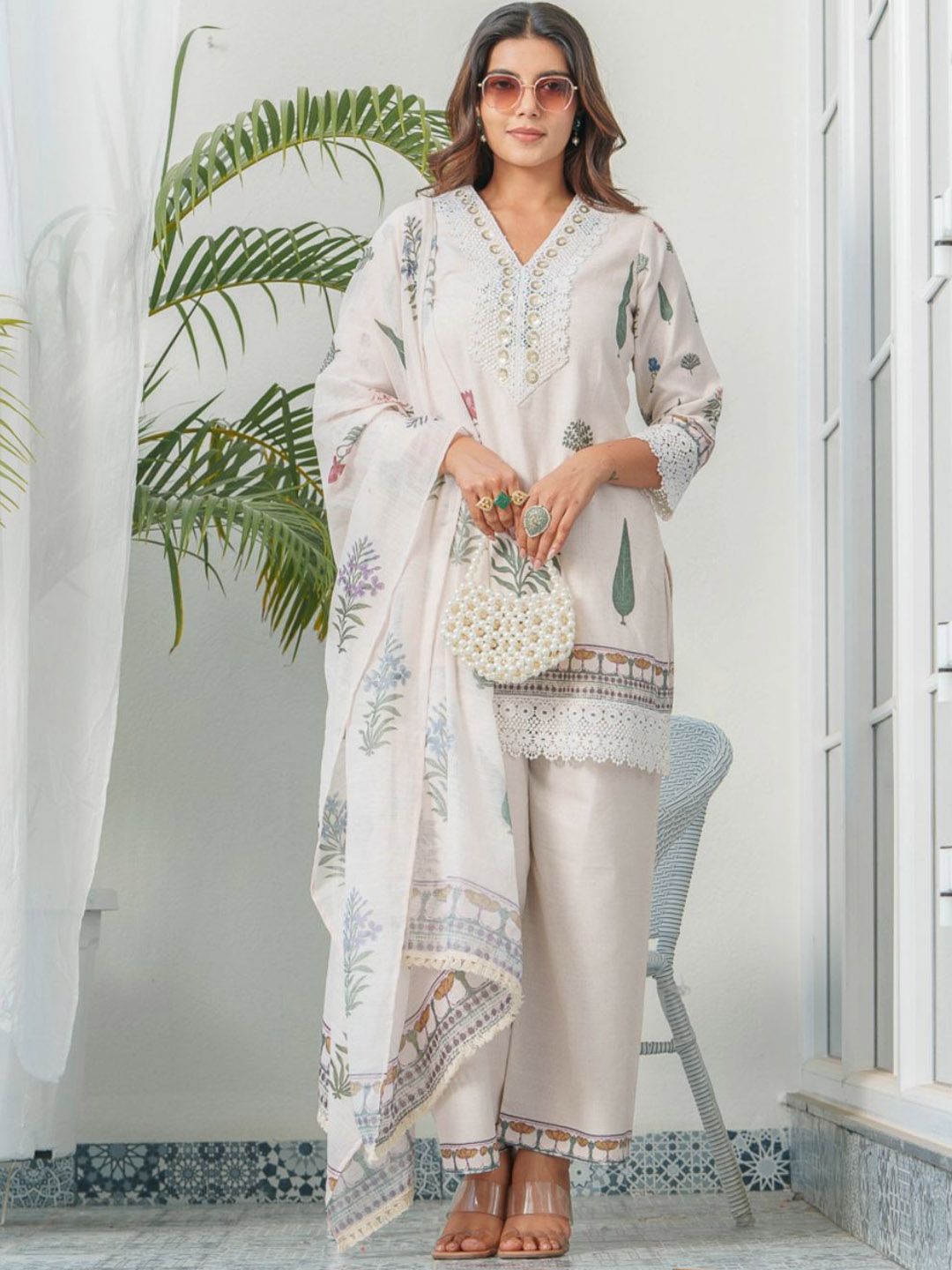 Dhiyona PD Women Floral Printed V-Neck Sequinned Straight Kurta With Trouser & Dupatta