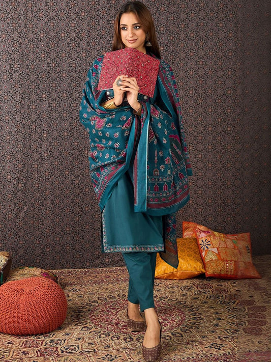 Women Embroidered Regular Thread Work Pure Cotton Kurta with Trousers & Dupatta