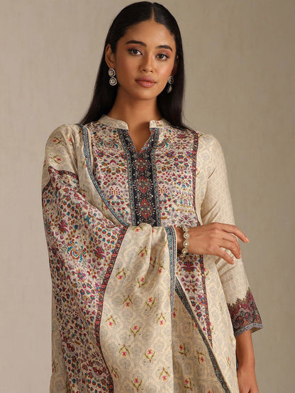 Dhiyona SO Women's Women Printed Regular Sequinned Kurta & Trousers With Printed Dupatta