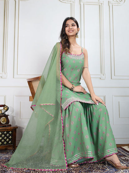 Dhiyona PD Women Printed Kurti Sharara With Dupatta