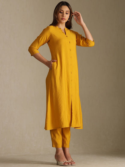 Dhiyona SO Women's Mandarin Collar A-Line Kurta With Trousers