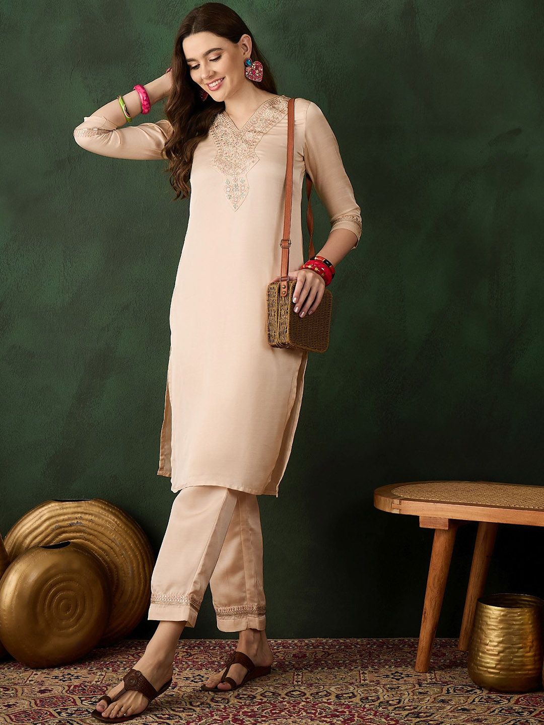 Dhiyona SN Women's Ethnic Motifs Designer & Jari Work Kurta With Trousers