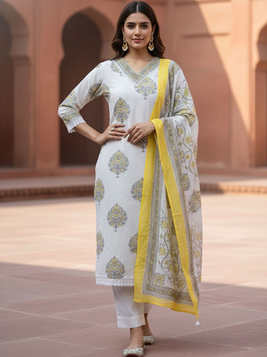Dhiyona IE Ethnic Motifs Printed Regular Pure Cotton Straight Kurta With Trousers & Dupatta