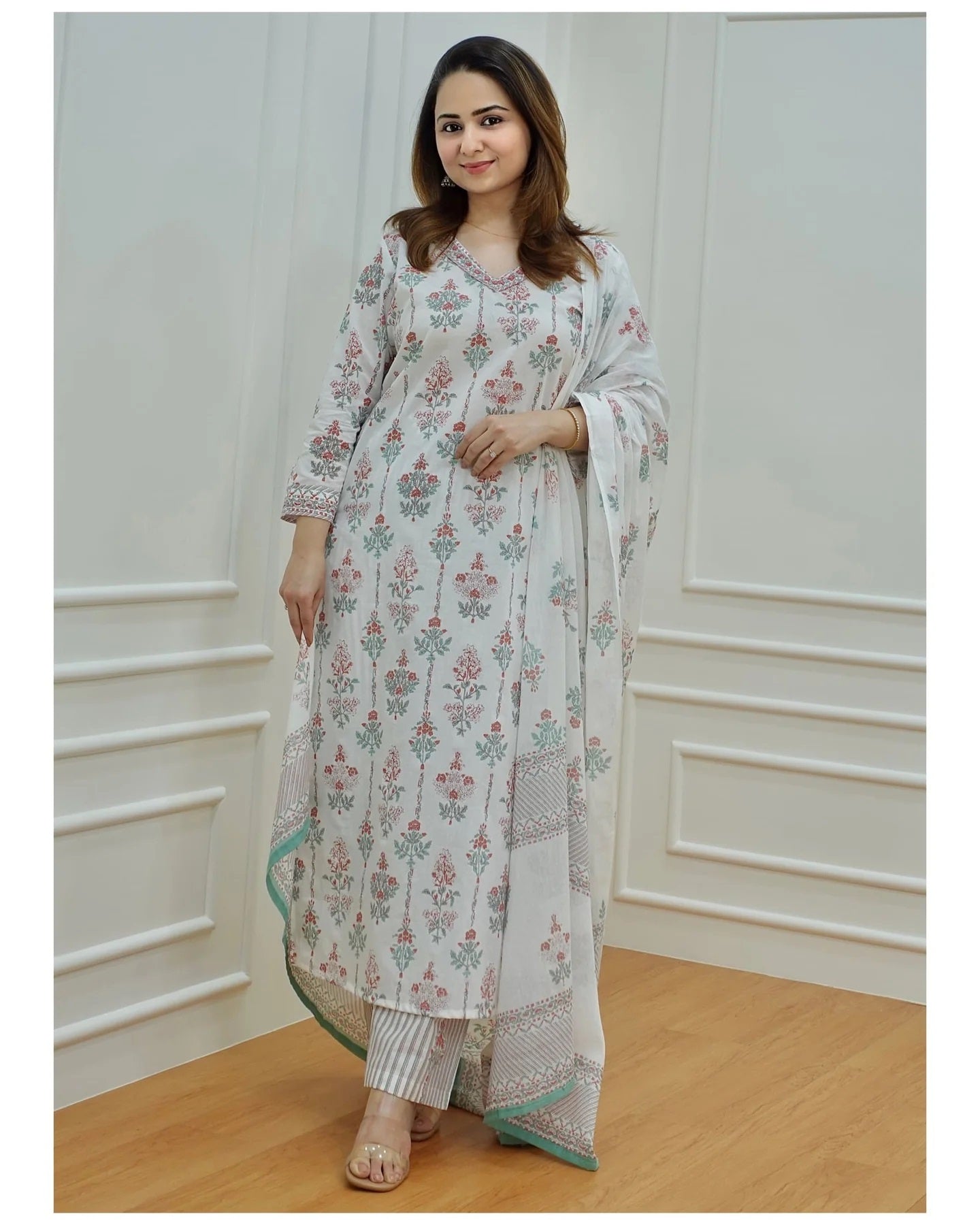 Women Light Green, Purple, White Printed Viscose Rayon Kurta, Pant And Dupatta Set