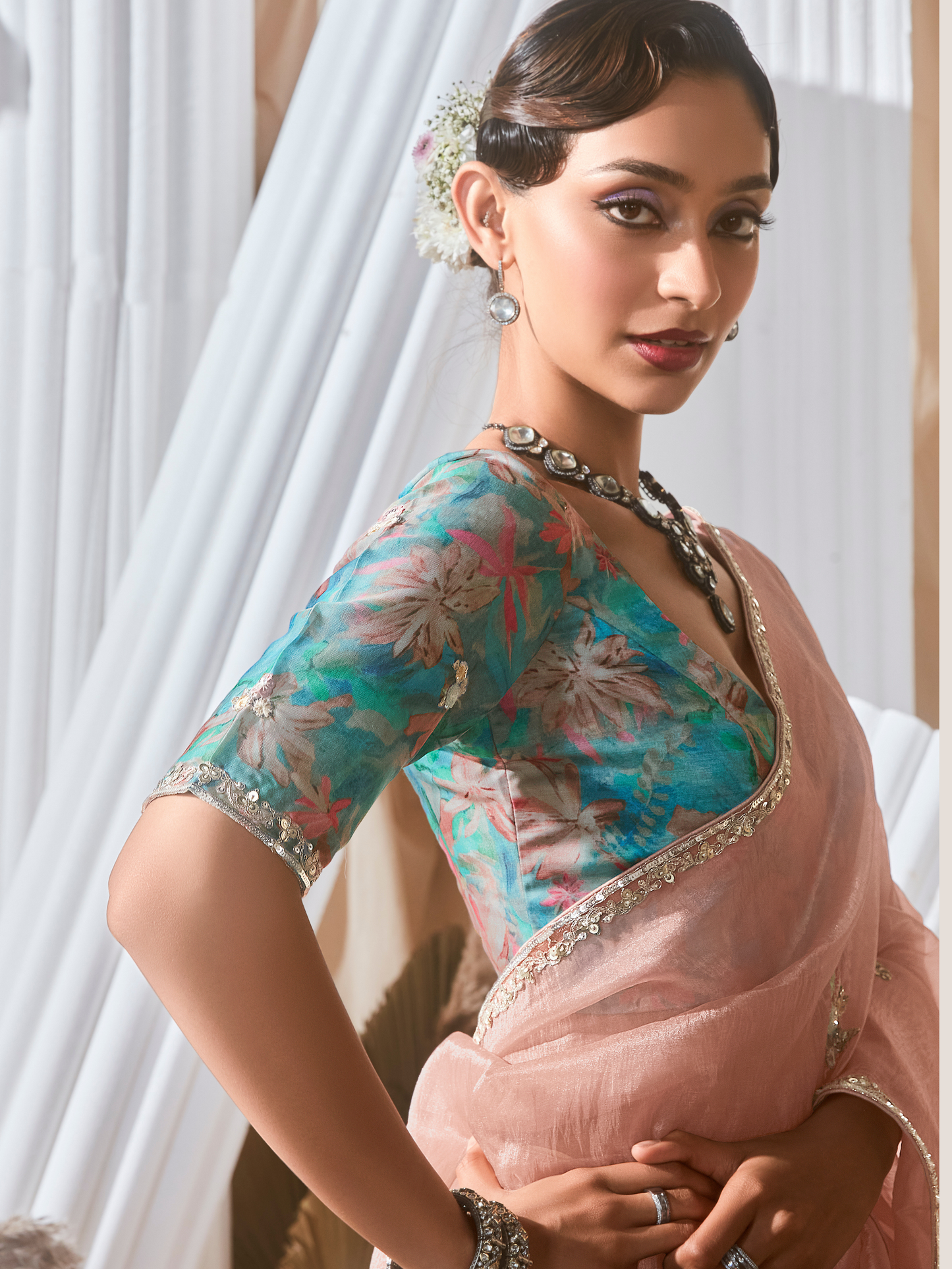 Dhiyona KM Women Peach Designer Organza Saree: Effortless Elegance For Every Occasion
