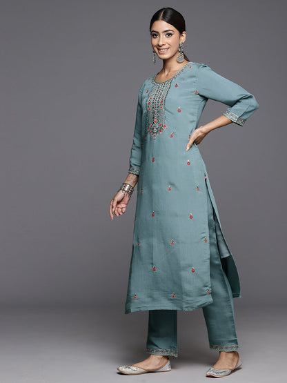 Dhiyona VR Women's Blue Embroidered Straight Kurta Paired With Tonal Bottom And Embroidered Dupatta