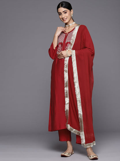 Dhiyona VR Women's Red Three Quarter Sleeve Straight Kurta Set With Dupatta