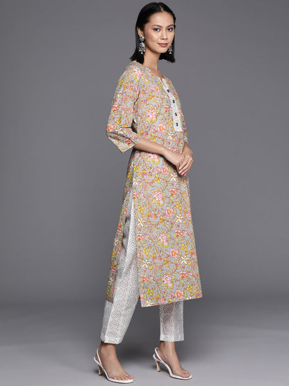 Dhiyona VR Women's Grey And Green Floral Printed Straight Kurta With Printed Trouser
