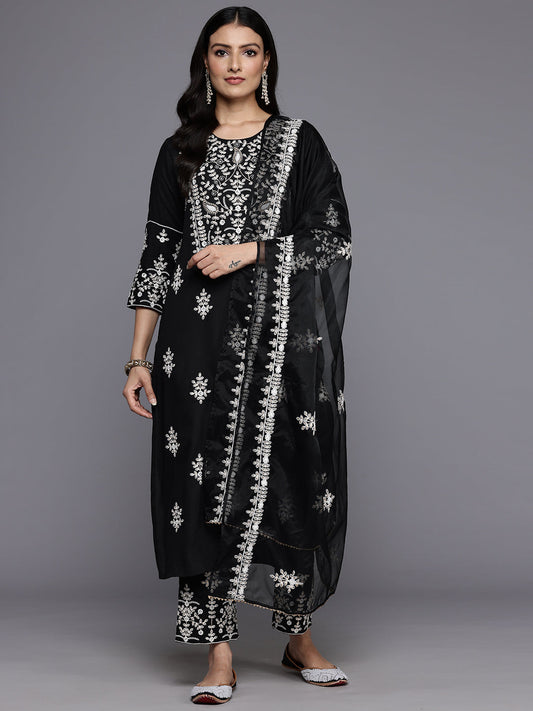 Dhiyona VR Women's Black Round Neck Thread Embroidered Kurta Paired With Bottom And Dupatta