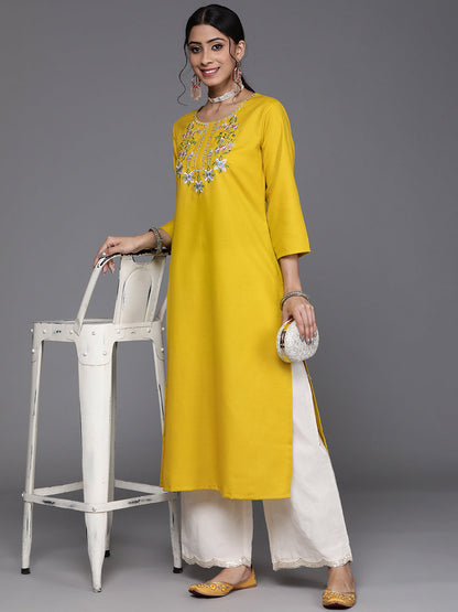 Dhiyona VR Women's Mustard Yellow Floral Yoke Embroidered Straight Kurta