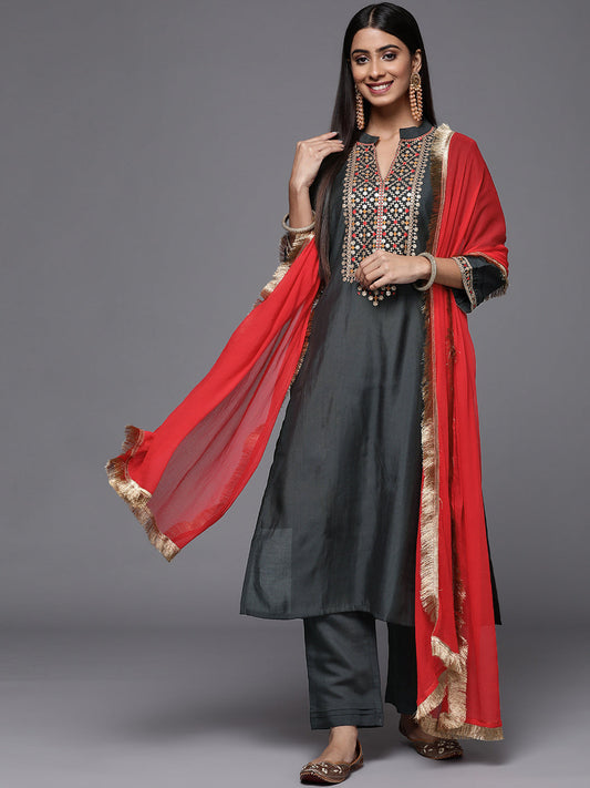 Dhiyona VR Women's Grey Embroidered Kurta Paired With Tonal Bottom And Contrast Dupatta