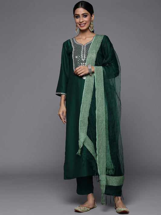 Dhiyona VR Women's Green Embroidered Kurta Paired With Tonal Trouser And Dupatta
